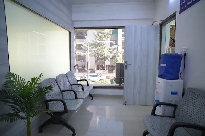 The Skin Story Clinic, Sargasan